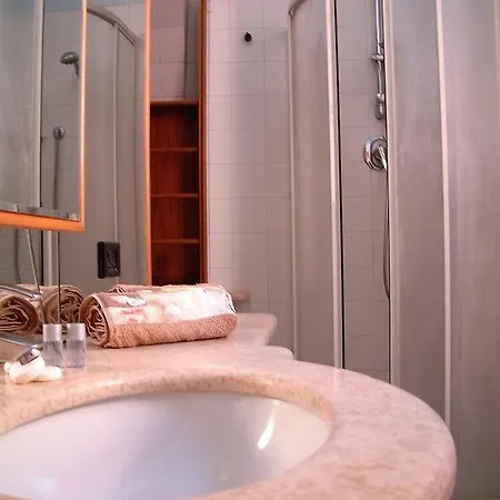 Cavriani Apartment *